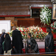 Image for article titled Millions Of Americans Travel To Kentucky To Attend Barbaro's Funeral